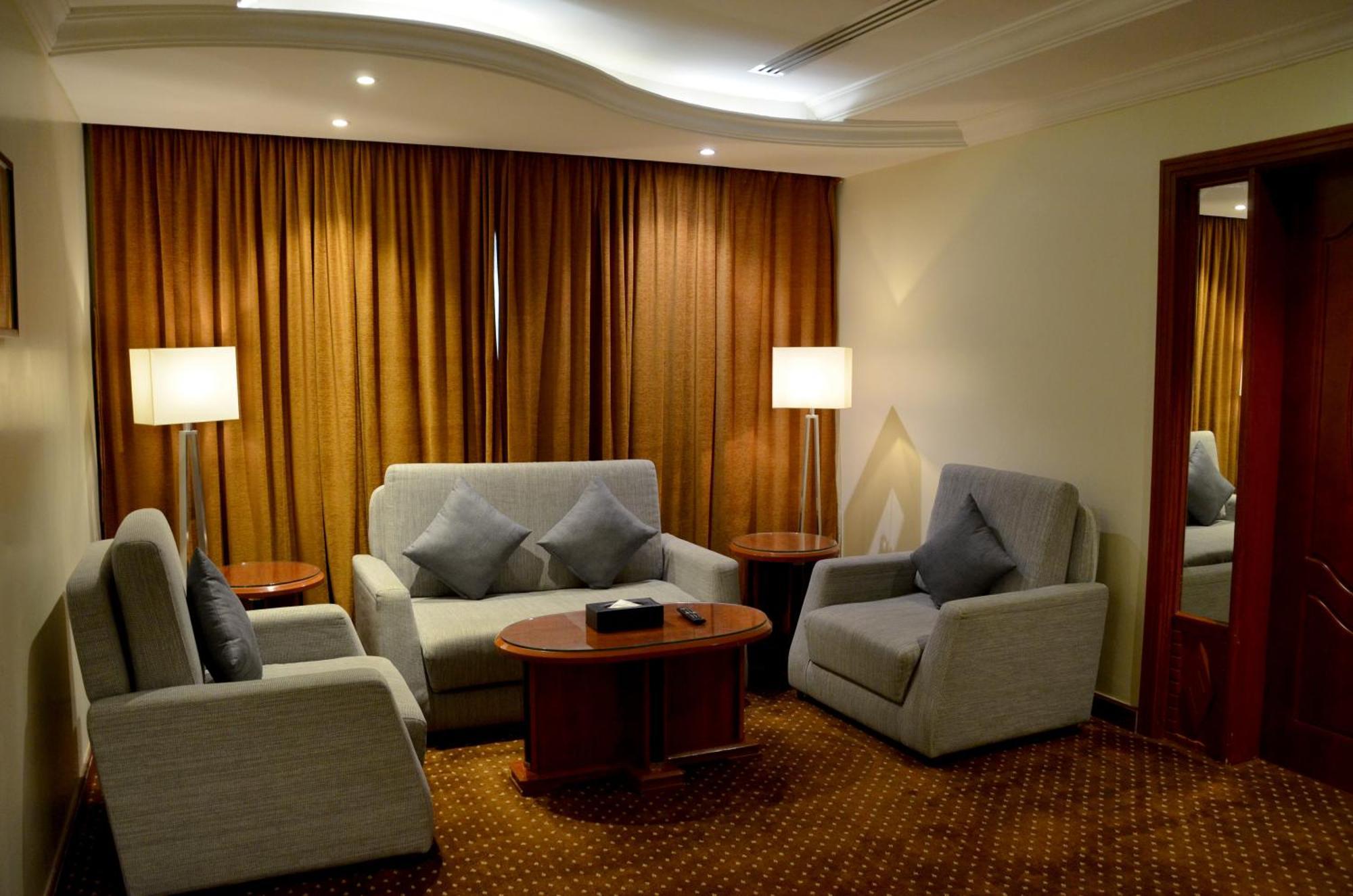 Crown Tower Hotel Al Al Jubail Eksteriør bilde