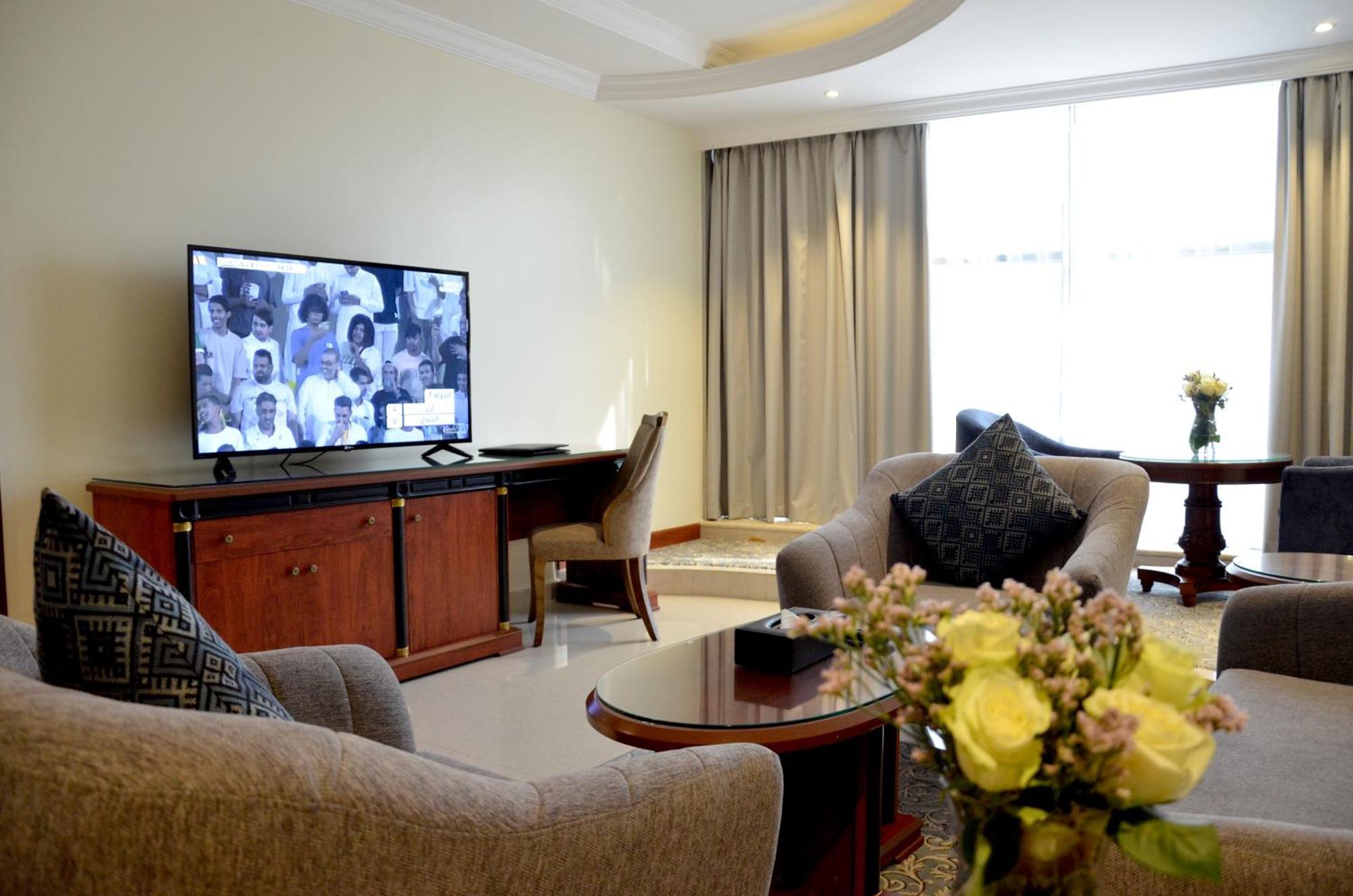 Crown Tower Hotel Al Al Jubail Eksteriør bilde